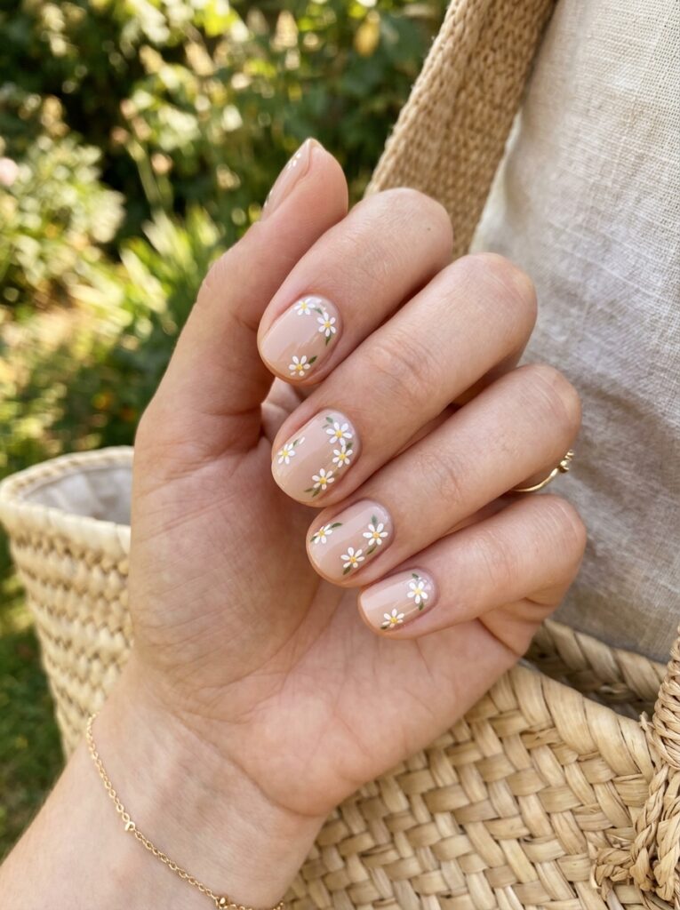 simple nails for summer